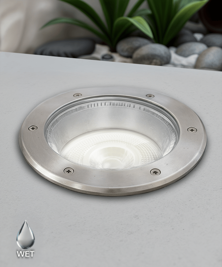 Alcon 9094 LED Well Light shown in a silver finish