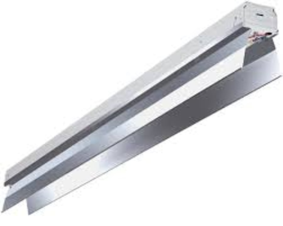 Cooper SNLED Industrial LED Narrow Striplight with Focused Reflector
