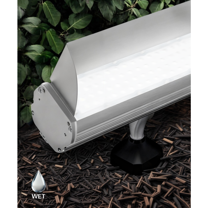 Product rendering of the 31027 outdoor commercial sign light by Alcon Lighting, shown in a 4-foot model with a black finish